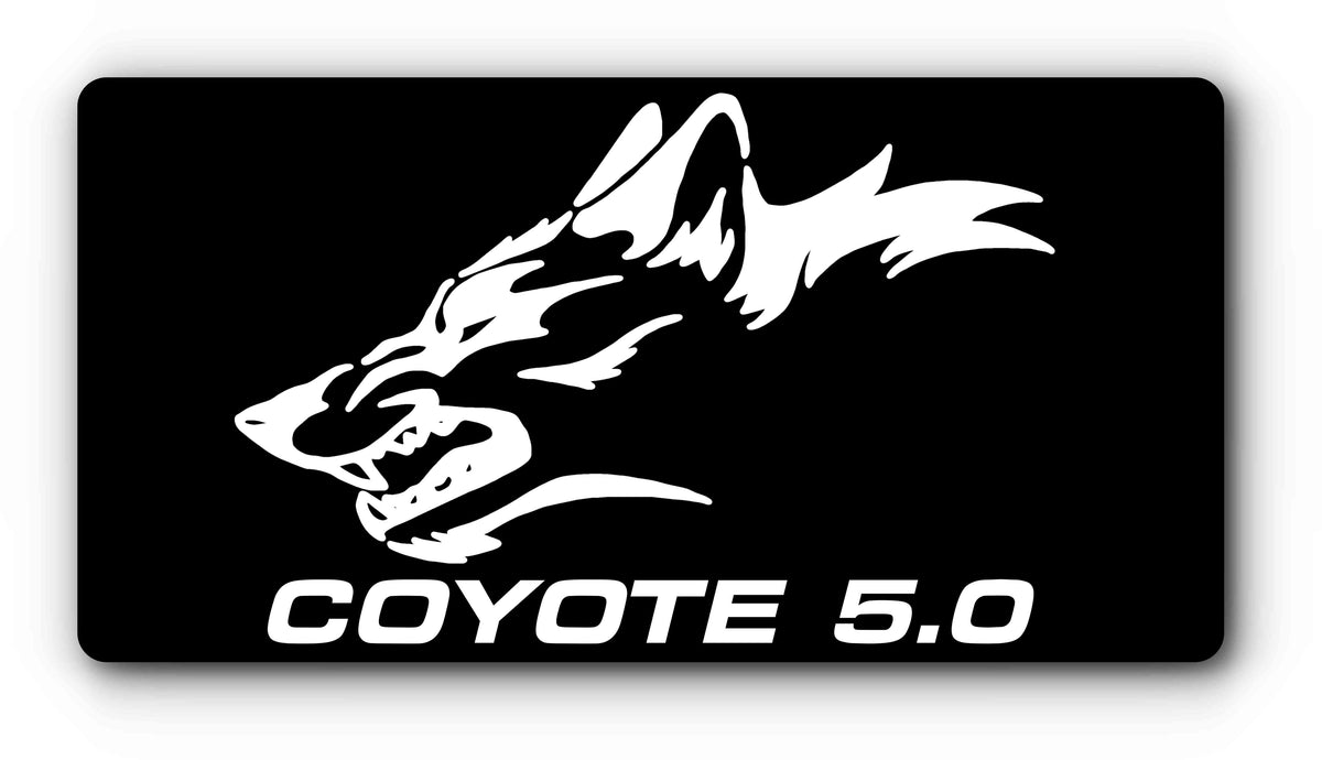 Coyote 5.0 magnetic plate cover in white on black
